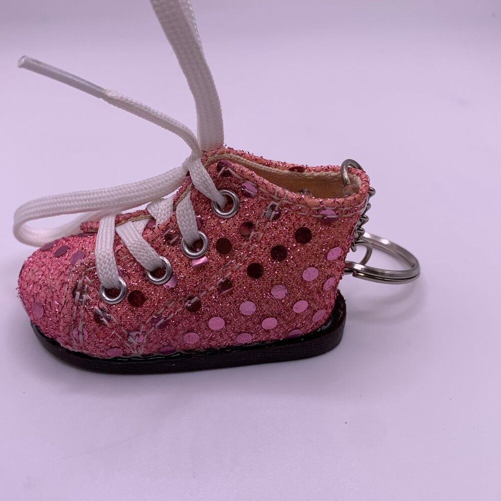 🐱 5 for $10.  Baby Boot Shoe Key Chain